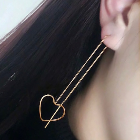 Cute Golden Heart Threader Earings - Picture 2 of 3